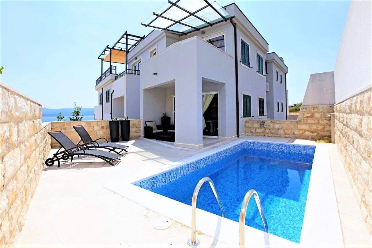 Apartment Bol A6 With Pool From 45 Eur Per Person Eksteriør bilde